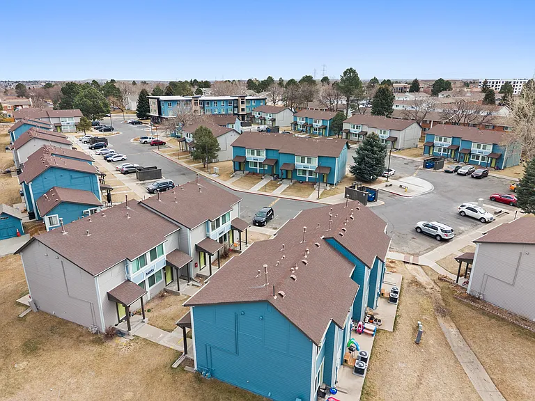 Residences at Willow Park Flats — Photo 17