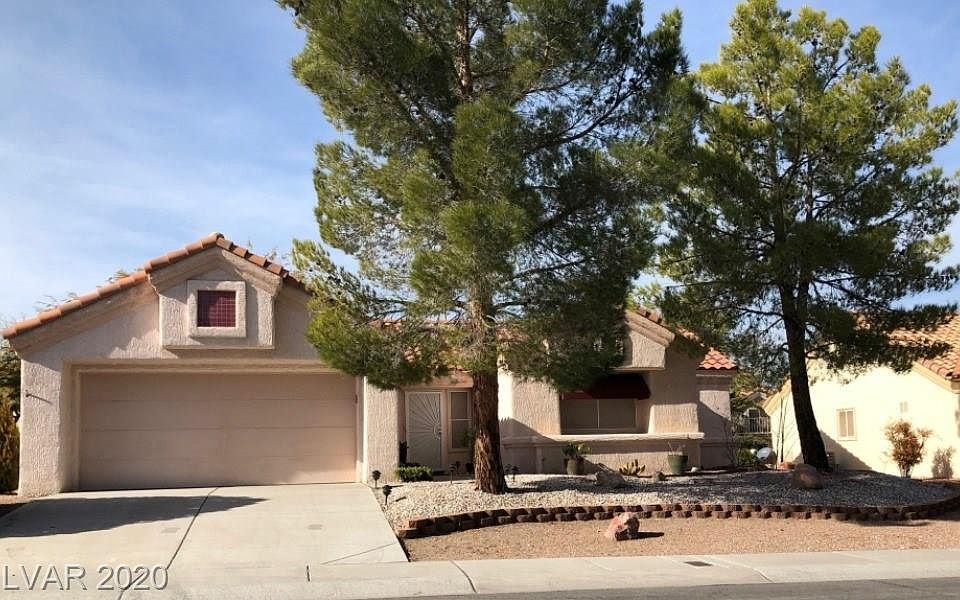 1st image of 2549 Highvale Dr