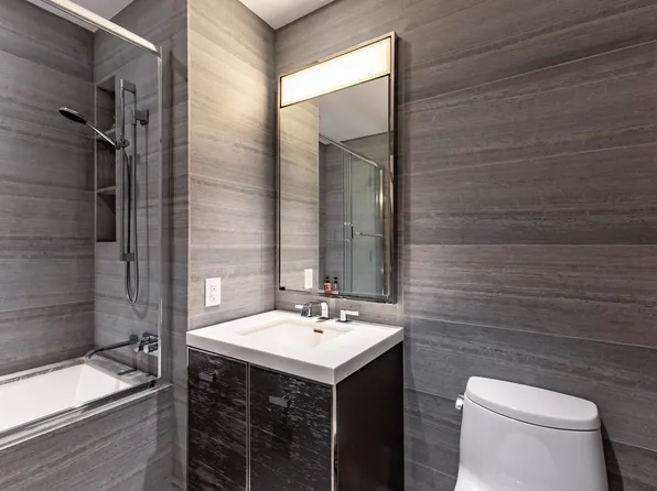 252 South Street image 13 of 24