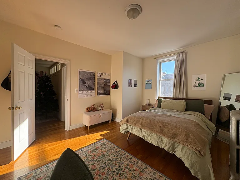 10 Copley St — Photo 4