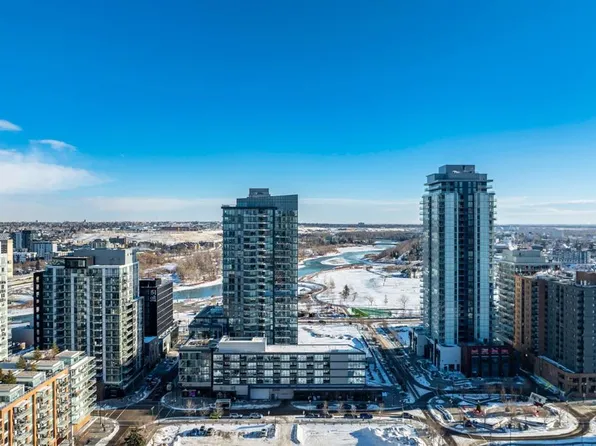 615 N 6th Ave SE #326, Calgary, AB T2G 1S2