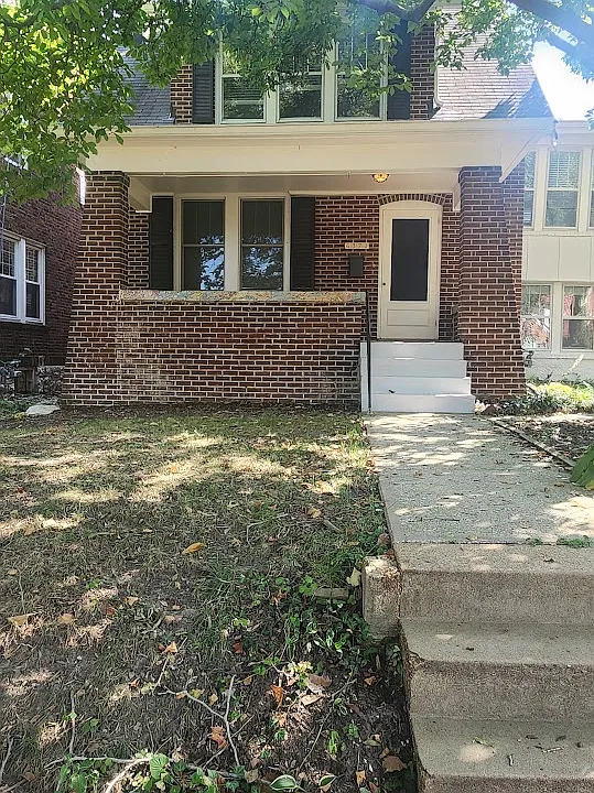 6370 Alamo Ave