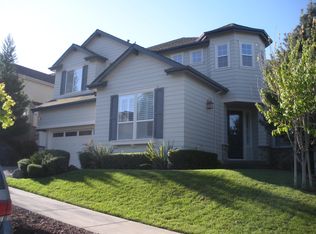 5890 Mountain Hawk Dr, Santa Rosa, CA 95409