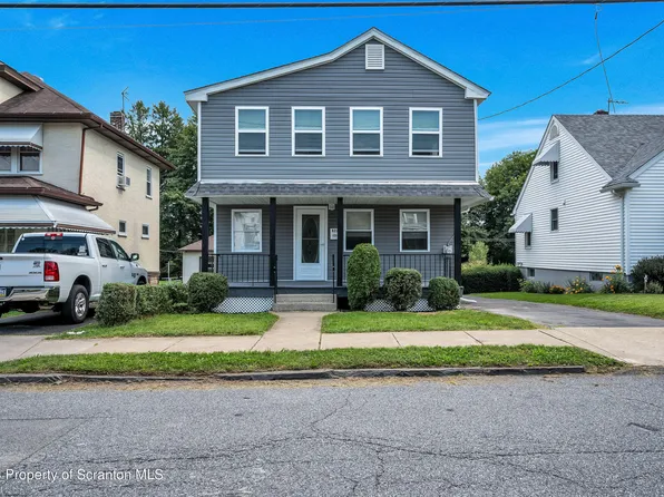 822 Lincoln St, Dickson City, PA 18519