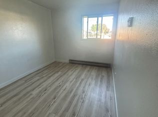 2657 40th Ave APT 1, Columbus, NE 68601