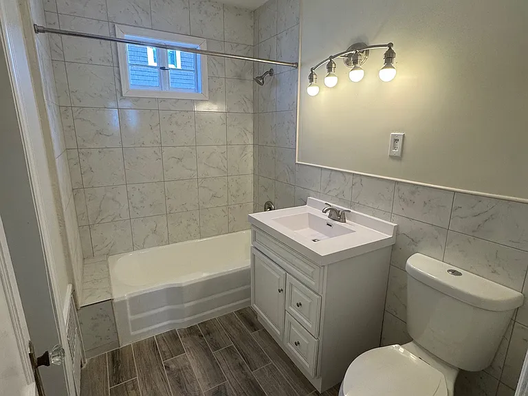 89 Chapel St #1 — Photo 5