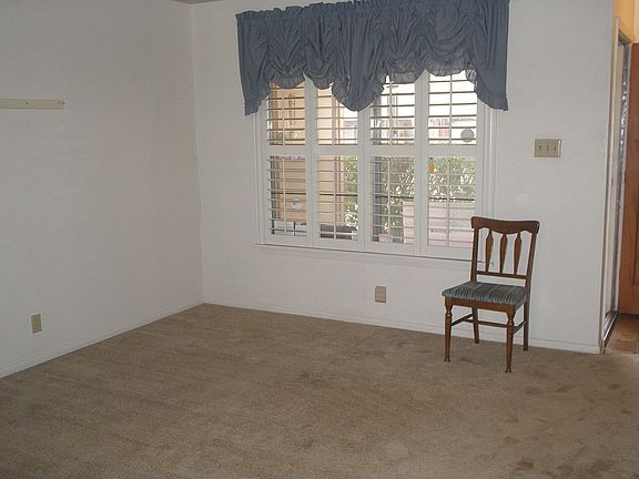 3rd image of 4606 Hollandale Ave