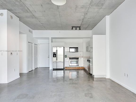 2nd image of 133 NE 2nd Ave APT 508