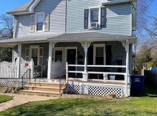 204 2nd St, Riverton, NJ 08077