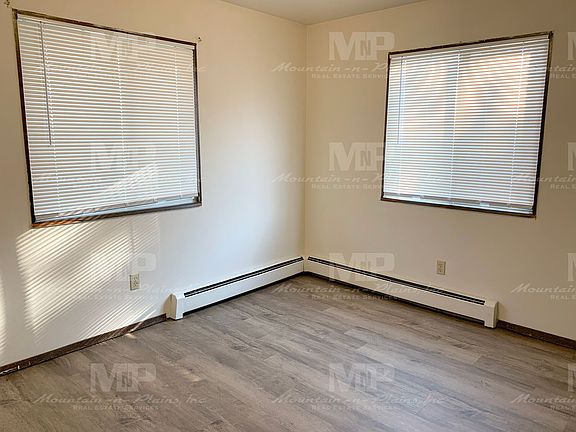 5th image of 1729 Palm Dr APT C