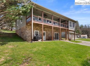 1044 Jackson Drive, Piney Creek, NC 28663