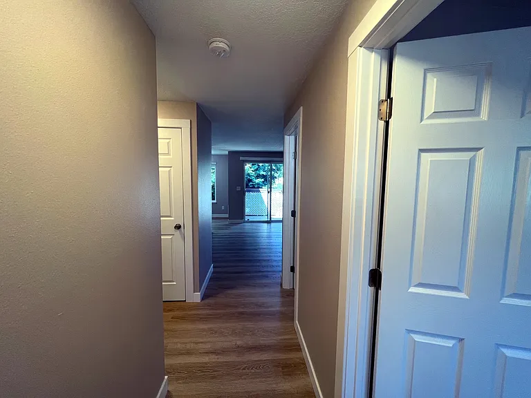706 Browning Ave S #6 — Photo 15