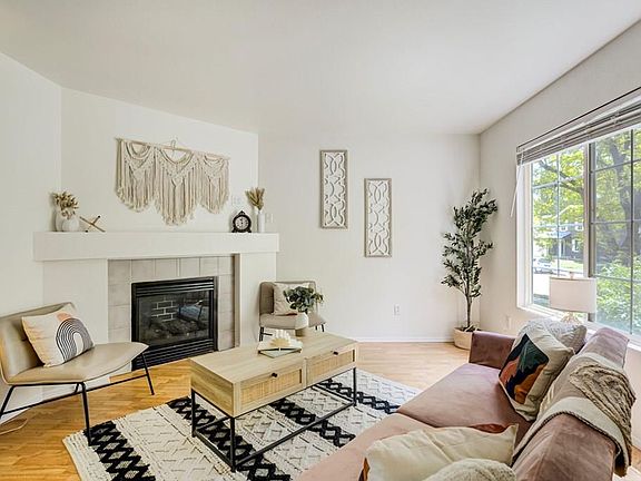 5th image of 3743 Pronghorn Ln