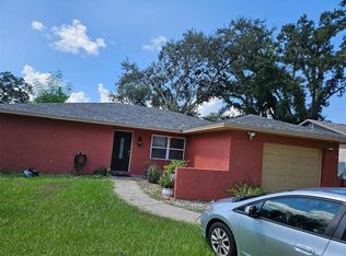 17832 Sunrise Dr, Lutz, FL 33549
