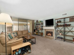 49 Town And Country Rd, Pomona, CA 91766