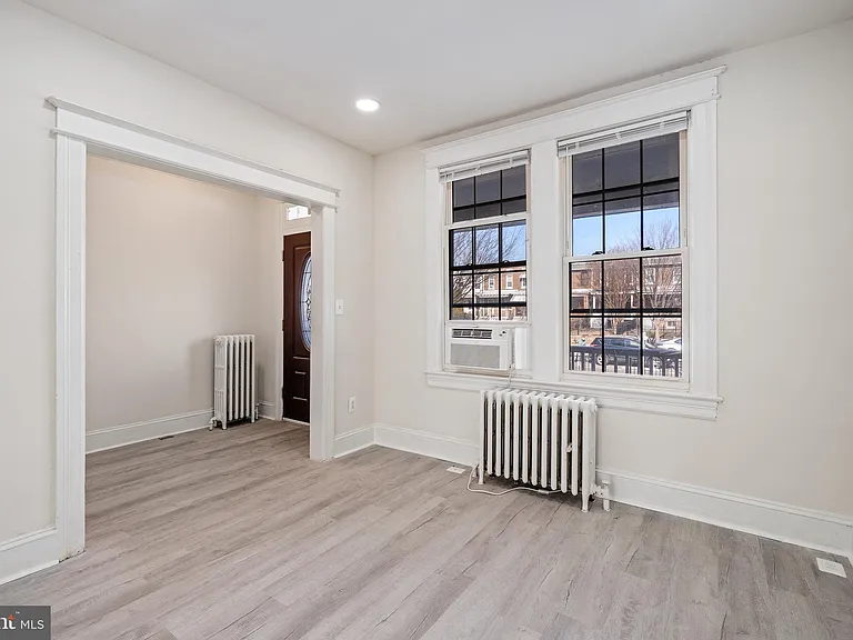1805 Potomac Ave SE — Photo 9