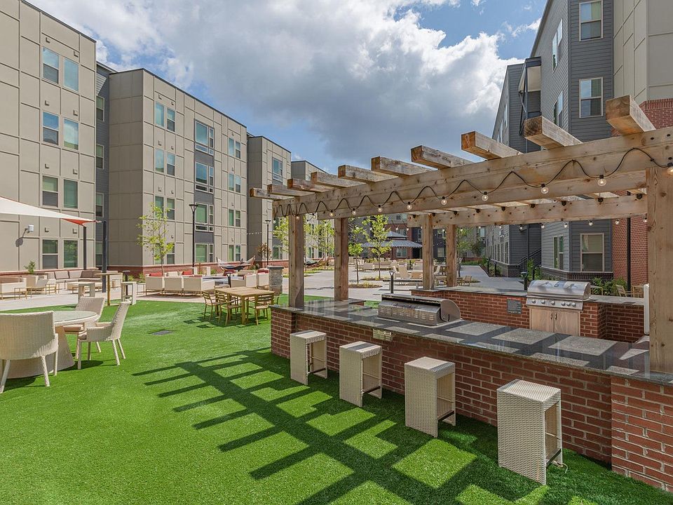 1st image of 917 University City Blvd #445-A