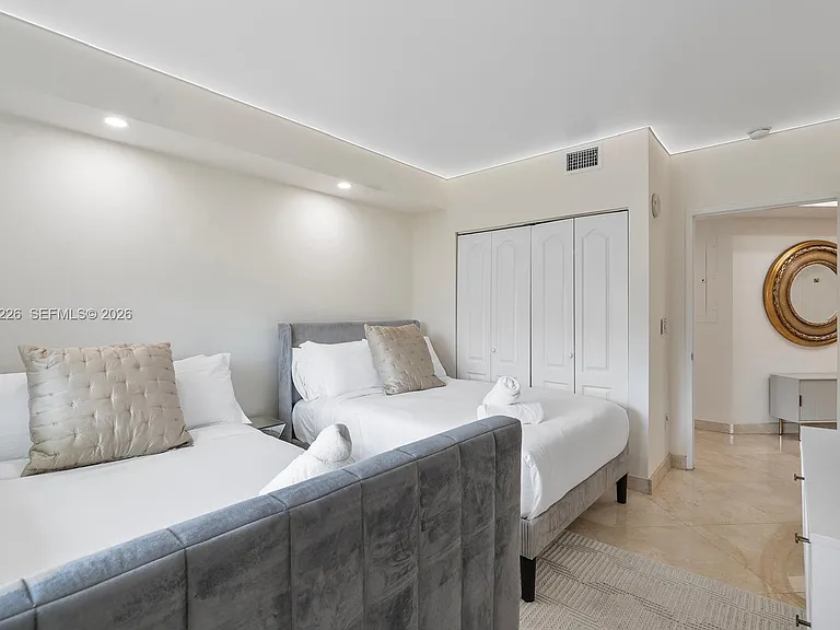 17555 Atlantic Blvd #508 — Photo 72