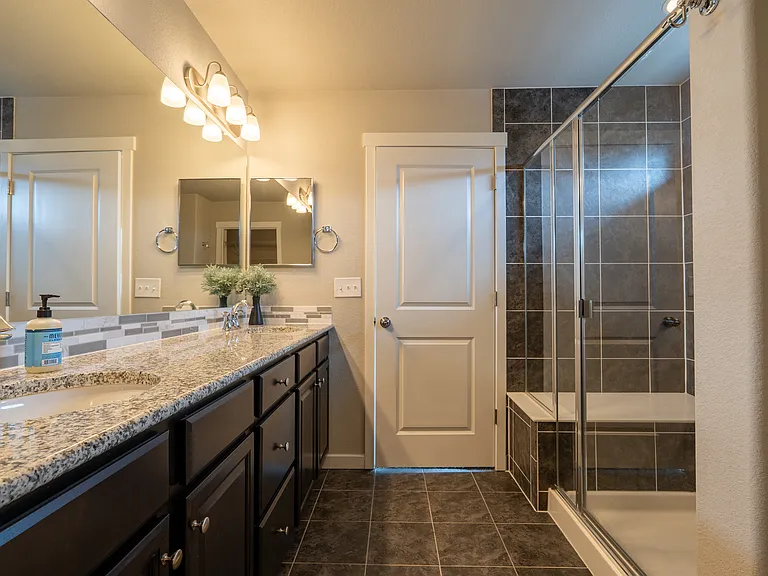 1594 Grand Overlook St — Photo 11