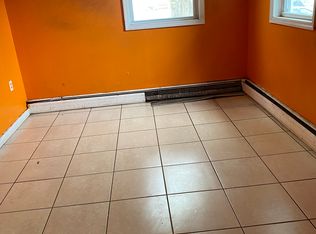 2490 Vauxhall Rd, Union, NJ 07083