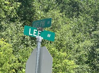 35635 N Adelphi Ave, Waukegan, IL 60085