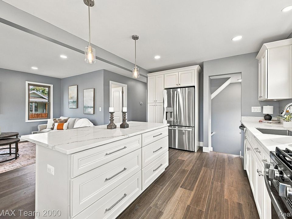 5808 Merriman Rd, photo 11