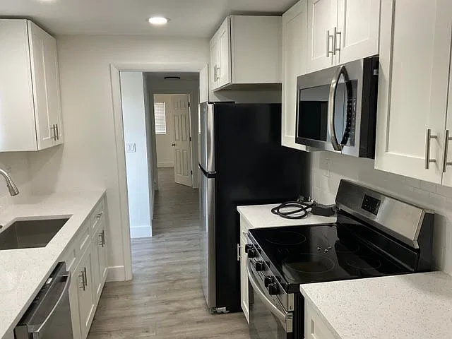 3 bed, 1176 sqft, $2,750 — Photo 4