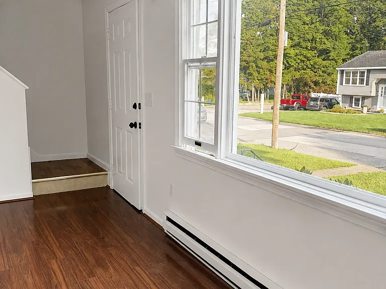 89 Lancaster Ave #B — Photo 4