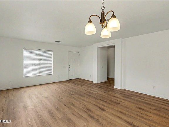 5th image of 43467 W MAGNOLIA Road