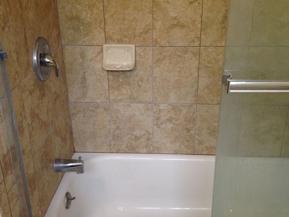 2nd image of 11893 Truro Ave APT 2