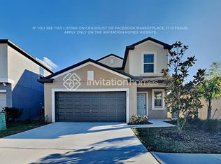 7105 King Creek Dr, Sun City Center, FL 33573