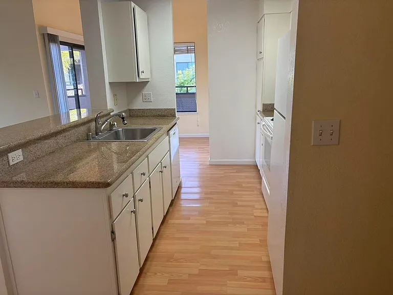 39029 Guardino Dr #220 — Photo 6