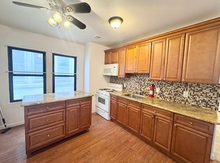 1378 Forest Ave #2R, Staten Island, NY 10302