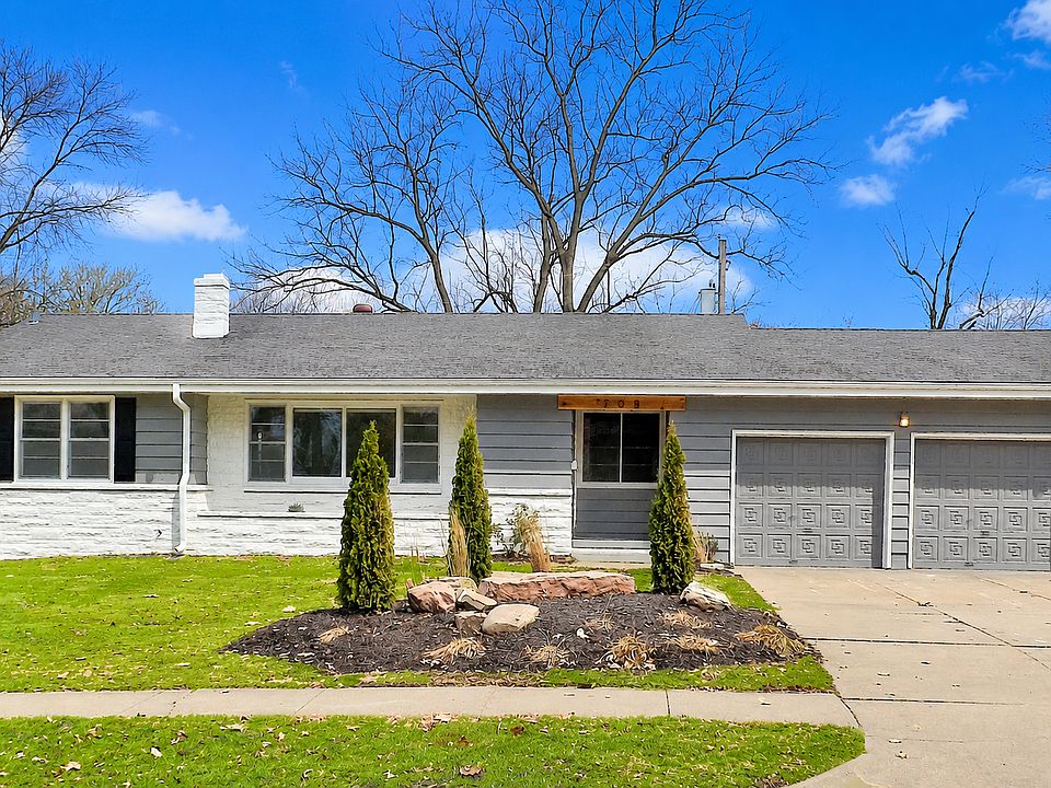 1st image of 708 S 67th St