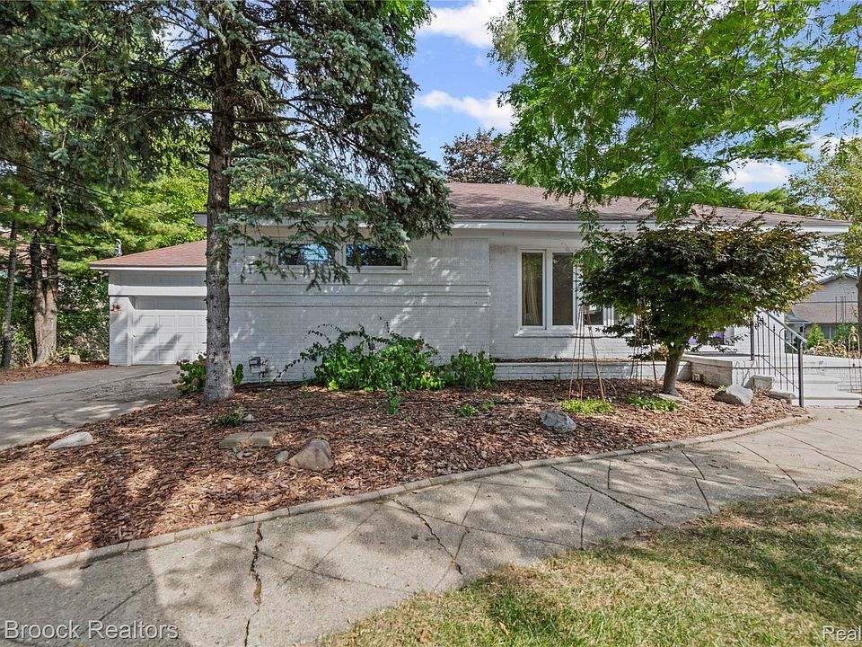 2665 Middlebelt Rd, photo 2