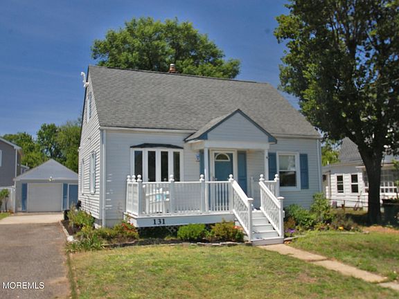 2nd image of 131 Laurel Avenue