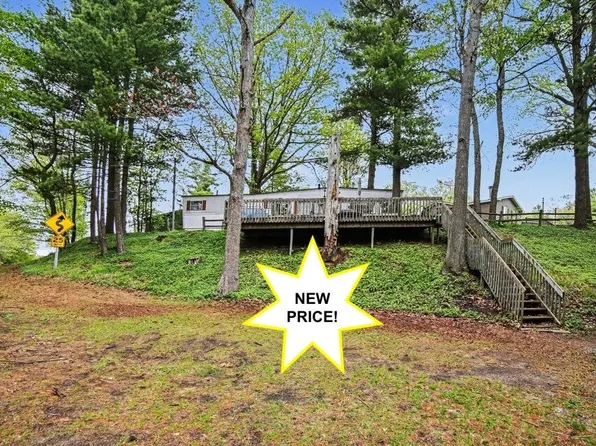 8408 W Easy St, Mears, MI 49436