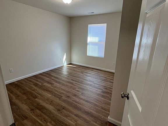 5th image of 360 Rick Rd #0