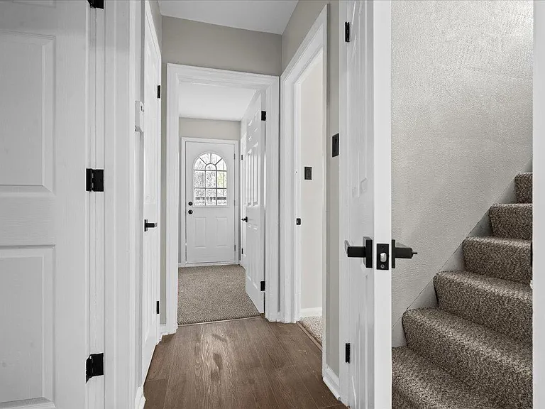 10042 Grayton St — Photo 20