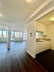 Rented by Addison Property Group