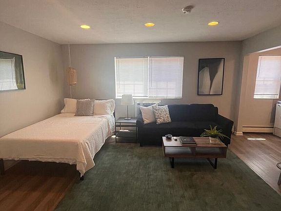 3rd image of 1607 N 4th St APT E