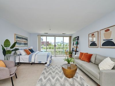 4 Canal Park APT 610, Cambridge, MA, 02141