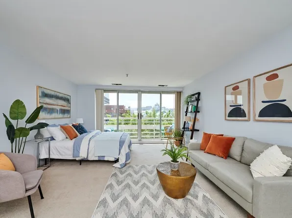 4 Canal Park APT 610, Cambridge, MA 02141