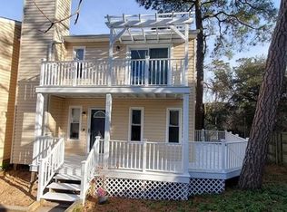 3761 Rockbridge Rd, Virginia Beach, VA 23455