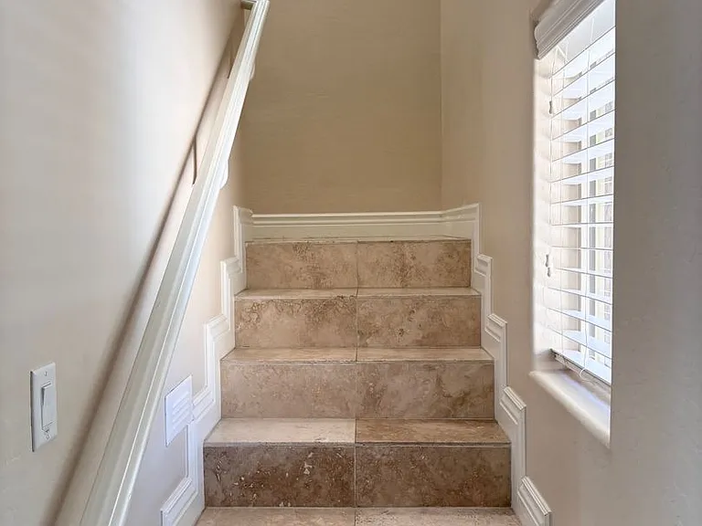 2565 E Southern Ave #16 — Photo 10