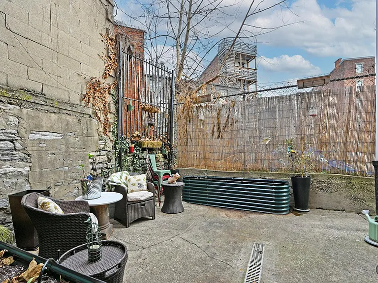 118 E Liberty St #A — Photo 30