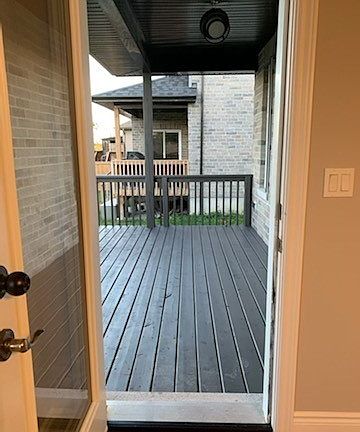 3rd image of 5 Mountain Ash Dr