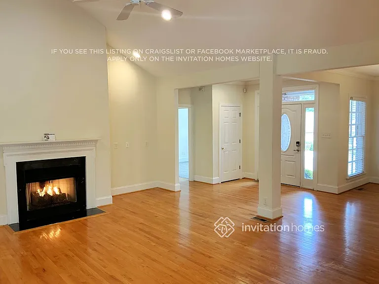 1208 Champions Pointe Dr — Photo 2