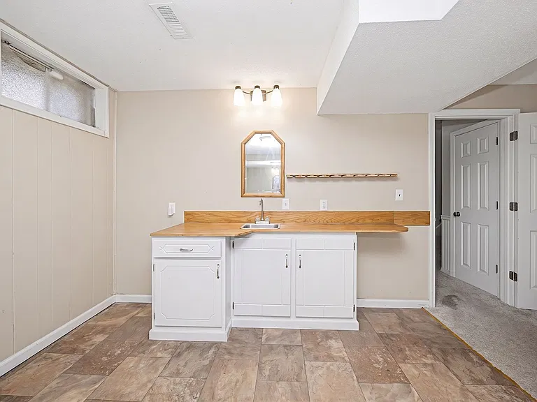 1429 Highland Dr — Photo 32