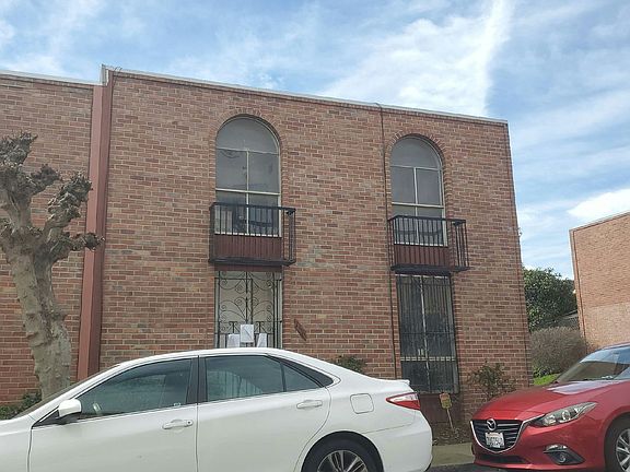 3rd image of 156 Garrison Ave